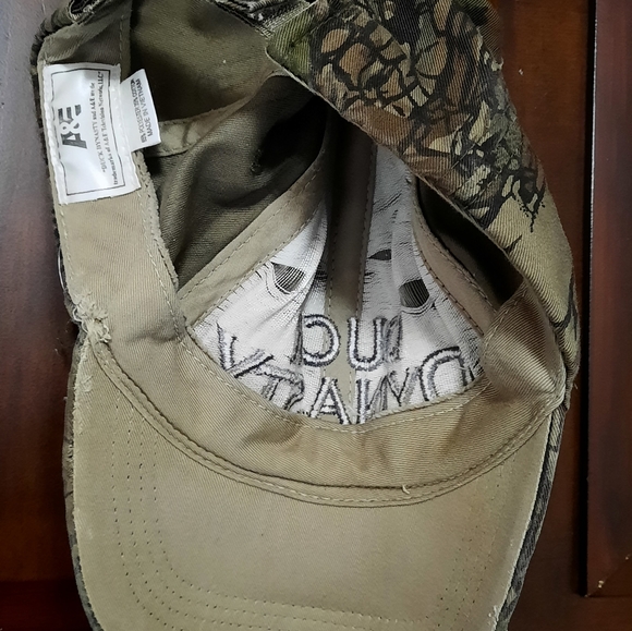2 Camo Caps / Hats - Picture 5 of 6